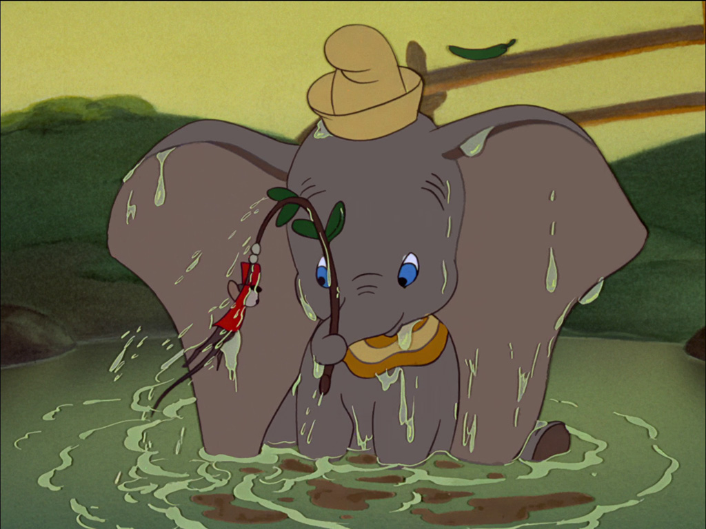 Puzzle Dumbo - ostożnie z małą myszą 
